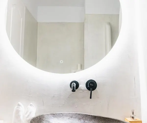 Csky Hotell Imerovigli (Santorini)